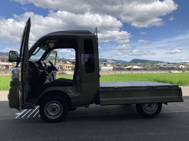 知識豊富なスタッフがお待ちしております♪