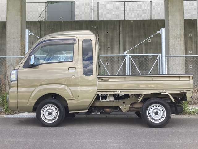 車検・整備・カスタム・磨き・塗装も承ってますのでお気軽にご相談ください♪当社TEL　0078-6002-382252※一部ダイヤル回線、IP・光回線は利用不可となります。