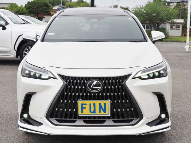安心のワンオーナー車・内外装とてもきれいなレクサスNX350hバージョンL4WDが入庫しました。ご来店・お問い合わせお待ちしております。