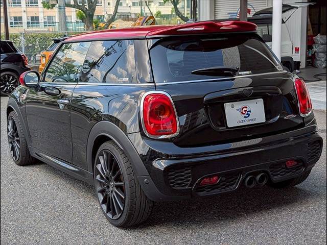 下取り車の今お乗りのお車も高く買い取らせて頂きます。軽自動車から輸入車まで高価査定をしております。