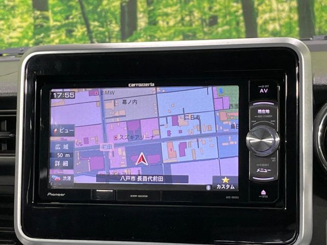 【ナビゲーション】目的地までしっかり案内してくれる使いやすいナビ。Bluetooth接続すればお持ちのスマホやMP3プレイヤーの音楽を再生可能！毎日の運転がさらに楽しくなります！！