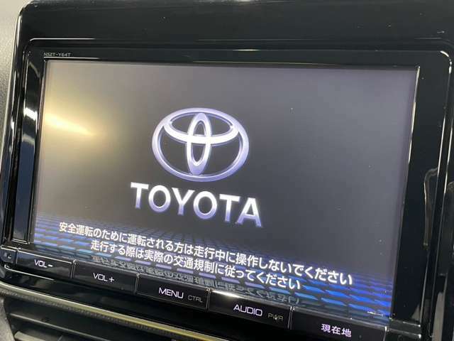 【純正SDナビ】フルセグTVの視聴も可能☆高性能＆多機能ナビでドライブも快適ですよ☆