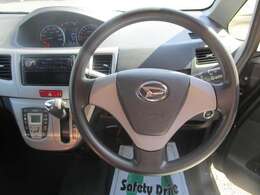 遠方納車実績多数！ご来店が困難な方もお気軽にご相談ください！写真による車両詳細を送付させて頂きます。また、登録納車に関しましても当店スタッフがしっかりとサポートさせて頂きます。