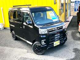 新車・中古車の自動車販売から、オートバイ・マリンジェット・スノーモービルなど、さまざまなジャンルの乗り物を取り扱いいたしております。当社はお客様のご予算・ご希望に合わせたお車を見つけます。