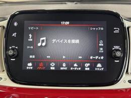 【純正ディスプレイオーディオ】FM・AMラジオやブルートゥース接続など多彩な機能を併せ持っており、インパネ周りがすっきりしてますね！