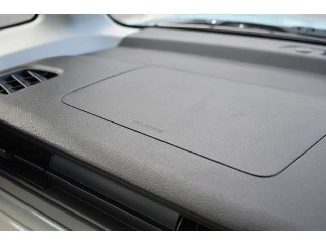 ■助手席エアバッグ■