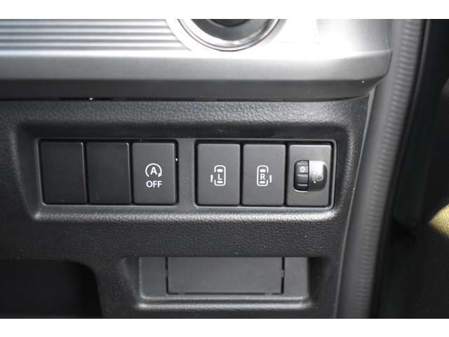 ■両側パワースライドドア■