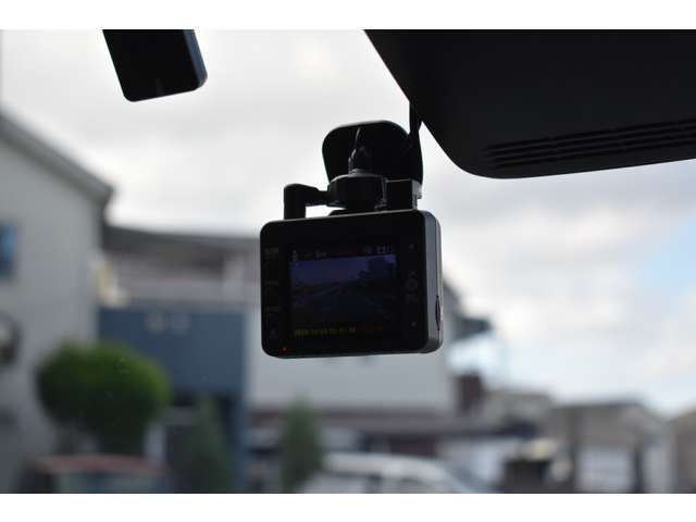 ■ドライブレコーダー装備■