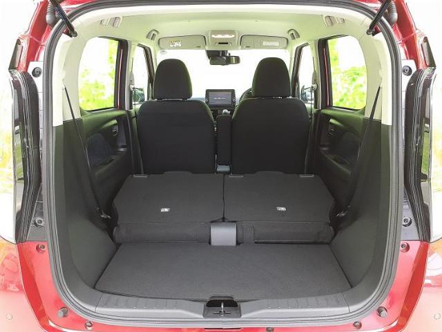 WECARS（ウィーカーズ）は全国250店舗展開！お客様が安心してカーライフをお楽しみいただけるよう社員一同心を込めてサポートいたします。