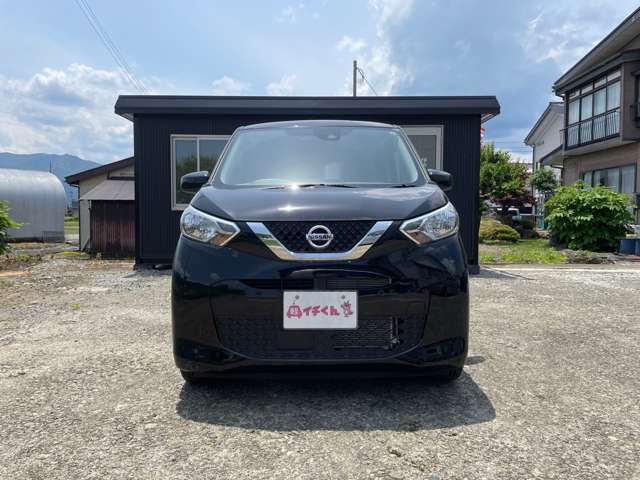 軽自動車の魅力を再発見してもらえるように、良質な車両を豊富にラインナップ！長年、車と向き合ってきた経験を活かして、全国のオークション会場から「低価格」かつ「良質」な軽自動車を安く仕入れています。