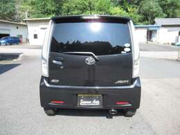 平日8時30分より18時30分迄　定休日は日曜日・祝日のみです。ご来店前に、在庫確認のお電話頂けるとスムーズです。販売店HPにて定休日をご確認後　ご来店をお願いします。