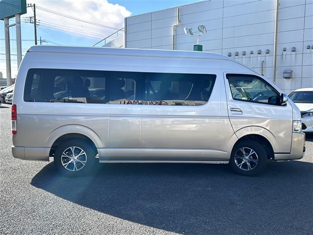 みなさまのお車選びのお手伝いをさせてください！スタッフ一同心よりご来店、お問い合わせをお待ちしております！