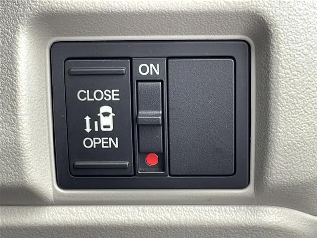 【　片側パワースライドドア　】運転席から後席スライドドアを開け閉めできます！