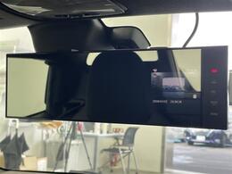 【バックミラー】大きくて見やすいので、後方を見るときも安心です！