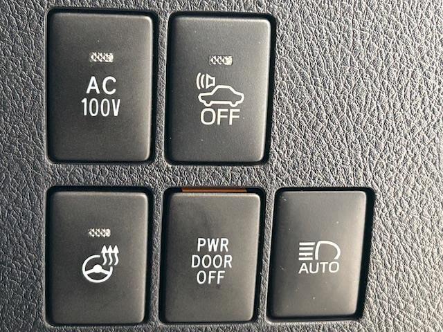 【運転席操作部】快適なドライブを楽しむための機能が装備されています！運転席から触れるので、使いやすいです！除菌プランいれていただくと、さらに清潔で安心していただけます！