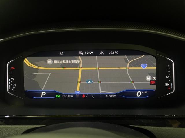 ナビや様々な画面を映し出せるDigital Cockpit Pro装備しております。