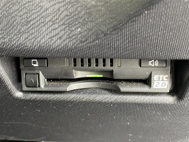 【　ETC　】今やカーライフにおける重要性はナビにも匹敵するのではないでしょうか？セットアップを行うことで利用可能になります！