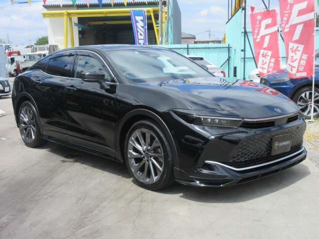 令和5年式　トヨタ　クラウンクロスオーバーGアドバンスドレザーPKGが入庫しました♪実走行1.1万キロ台♪　純正12.3型DA　全周囲カメラ　TV　本革シート　シートヒーター　エアシートなど装備です♪