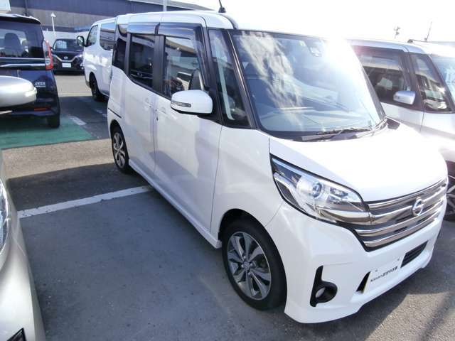 当店展示車両をご覧いただきありがとうございます！あなたにピッタリの中古車探しとカーライフのご提案を致しますので、お気軽にご連絡ください！当社が自信を持ってオススメする1台です！