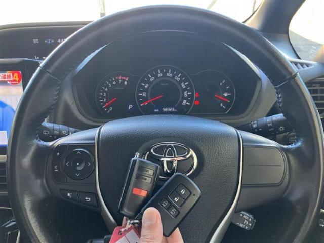お車に合わせて無料保証以外にも、保証範囲、期間、距離を拡充させた有料保証もご用意しております！中古車の購入が初めてで不安・・・というお客様もご安心ください！