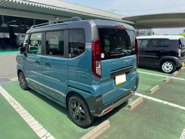 左後ろ
