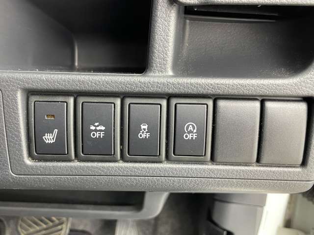 【運転席操作部】快適なドライブを楽しむための機能が装備されています！運転席から触れるので、使いやすいです！除菌プランいれていただくと、さらに清潔で安心していただけます！