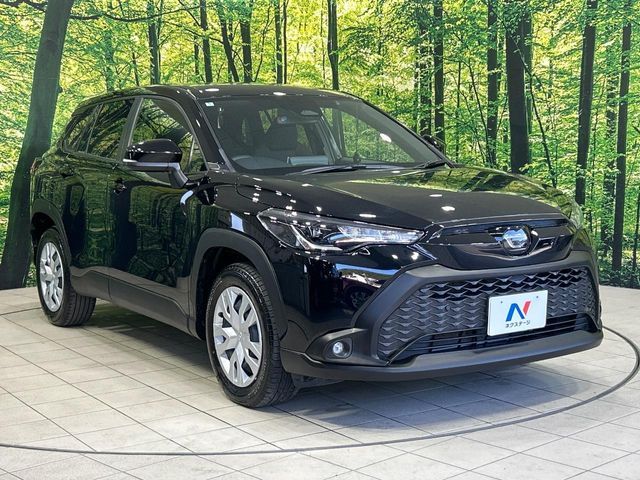 高透明度のガラス皮膜で撥水はもちろん、上質なツヤ・光沢を実現。紫外線や酸性雨から大切な愛車を保護し、色あせ・劣化を防止。「弾スプラッシュコート」、「弾プリミッサコート」からお選びいただけます。