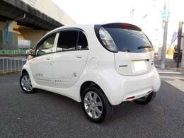 バックカメラ搭載