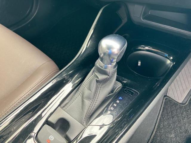 お車に合わせて無料保証以外にも、保証範囲、期間、距離を拡充させた有料保証もご用意しております！中古車の購入が初めてで不安・・・というお客様もご安心ください！