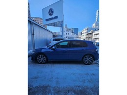 （サイドシルエット）ドアとボディーの隙間などをご覧頂くと、他社とは一線を画す精度の高さに気付かれると思います。