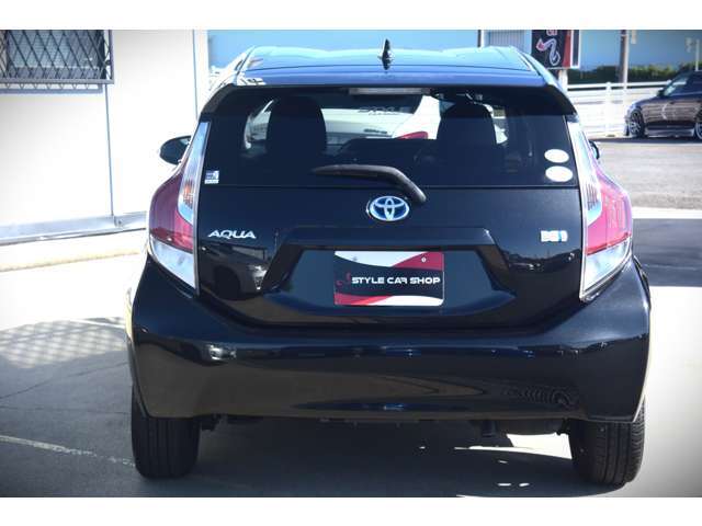 シートヒーター　純正SDナビ・フルセグTV　バックカメラ　ETC