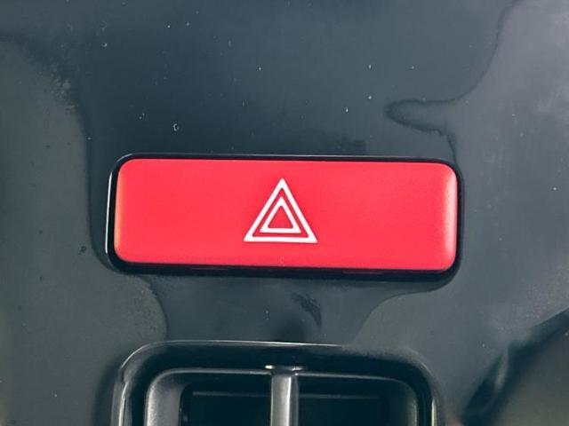 国産車から輸入車まで多様なお客様のニーズのお応えできるように、全国規模で豊富な在庫展開！車のことならWECARSへ！