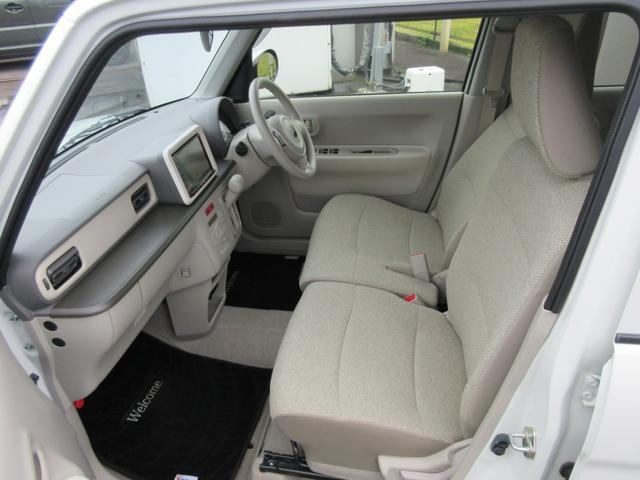 フロントシート！車種によってさまざまなデザインですが、統一感ありますよね～！