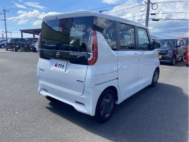 軽未使用車以外にもお買い得な中古車やレンタカーアップ車を取り揃えております！もちろん全車安心の保証付きです！