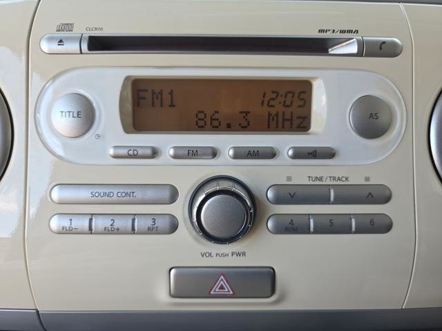 CDをセットしていただくと、お好きな音楽を車内でお楽しみいただけます♪
