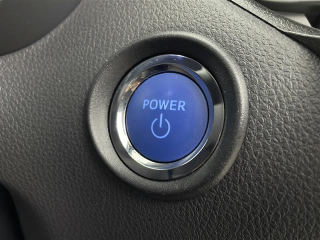 【運転席操作部】快適なドライブを楽しむための機能が装備されています！運転席から触れるので、使いやすいです！除菌プランいれていただくと、さらに清潔で安心していただけます！