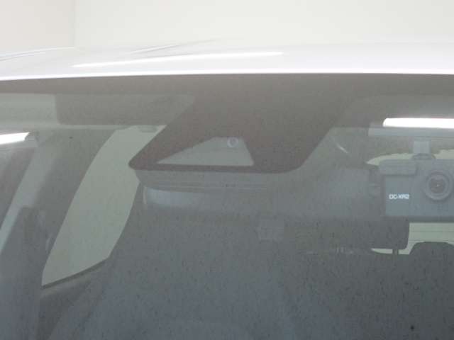 当社では短いサイクルで新しいモデルのレンタカーに入れ替えておりますので、高年式車をご提供出来ます。新車から弊社保有のレンタアップ車ですので今までのメンテナンスもバッチリですよ♪