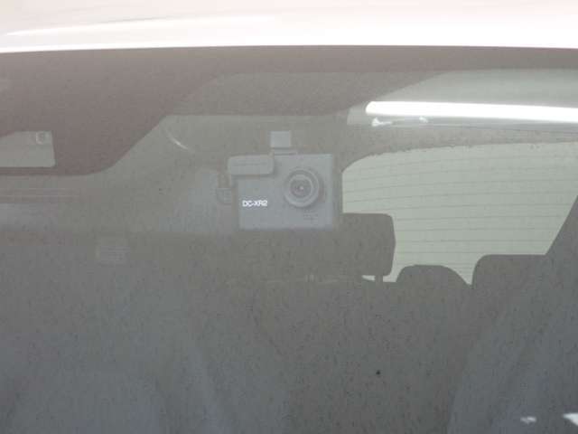 当店はJネットレンタリースの中古車販売部門として、レンタカーの車両入れ替え時に「使用地域」や「車両状態」などを厳選して特におすすめ出来る車両のみを中古車として販売しています。