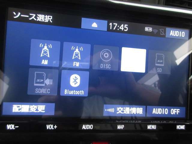 お出かけ時に欠かせないナビは大画面9インチの純正SDナビ！CD・DVD再生や音楽録音・フルセグTV視聴、Bluetooth接続とドライブが盛り上がるナビです！