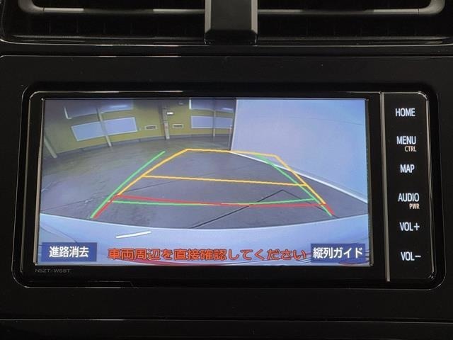 バックモニター付なので後退時に後方が見えるので安心。　車は構造上、死角がたくさんなので万が一を考えると必須ですね。　あくまで補助の為の装備、バックは目視で確認する事が重要ですよ。