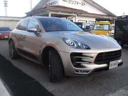 迫力のターボ専用のフロントフェイス！！希少の「パラジウムメタリック」エクステリア！！