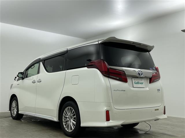 【リア外装】現車の確認はお電話でも承っております。【ハリアー/エクストレイル/ヴェゼル/C-HR/プリウス/シエンタ/オデッセイ/SUV/ミニバン/コンパクト/ハイブリッド/ハイブリット】続々入庫中！！