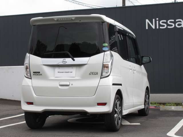 全国どこでも納車可能です♪遠方のお客様も大歓迎です。納車後の保証修理はお近くの日産のお店にて対応可能ですのでご安心下さい。