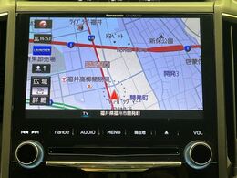 【問合せ：0776-53-4907】【純正8型ビルトインナビ】インテリアに溶け込むスタイリッシュな「専用設計ナビ」を装備♪視認性や操作性など基本性能にも優れ、より上質なカーライフをお楽しみいただけます