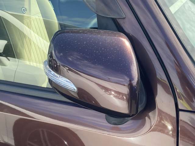 展示車両に関しましても、全ての取り扱いの車に対して厳しくチェックしております。