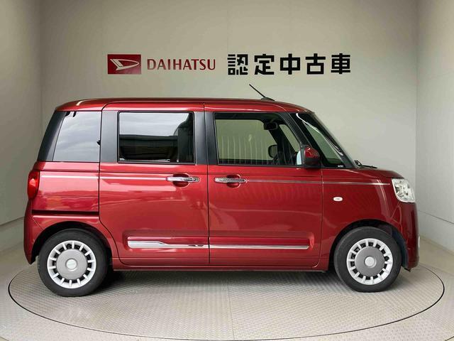 車両右側面からの写真になります。車をご覧になりたい時はお気軽に最寄りの店舗へご相談下さい。
