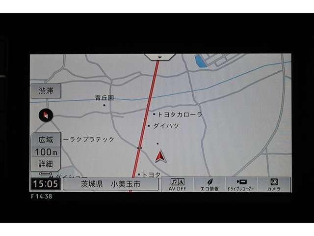 純正SDナビゲーションです。（NSXP-X69D）　初めて行く場所も道に迷うことなく安心です。