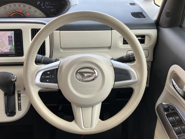 全店で携帯の充電サービスとFree　Wi-fiを完備しております。点検などの待ち時間などにご利用ください。