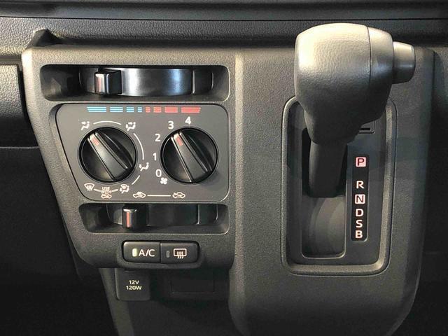 ATシフトで運転も楽々です。