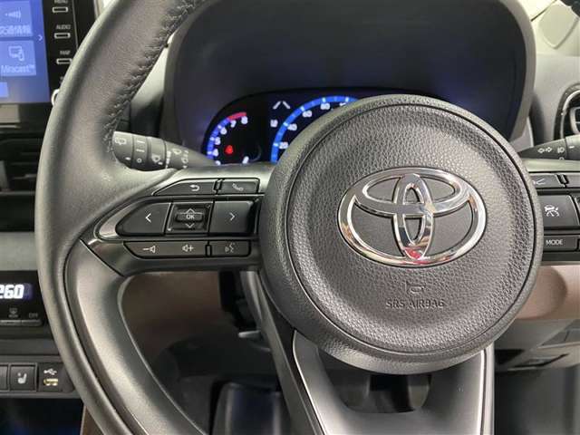 あっぱれU-CARスタジアムの自慢♪スタッフの笑顔が素敵です♪実際に来てご確認下さい(＾v＾)気持ちの良い接客で気持ちよく車両をご検討下さいませ